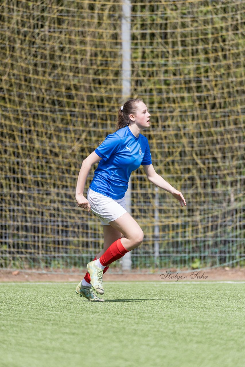 Bild 290 - wBJ SH-Pokalfinale  Holstein-Kiel - SV Viktoria : Ergebnis: 1:0